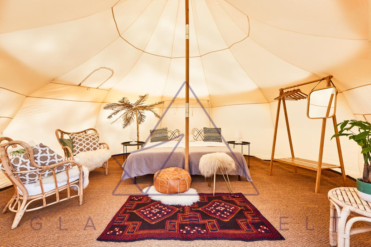 Camping - Ausstellung - Wien-Stadt - Passendes Zubehör wie etwa Teppiche, Dachüberzüge und Inneneinlagen für alle Modelle erhältlich. - GLAMPINGWELT