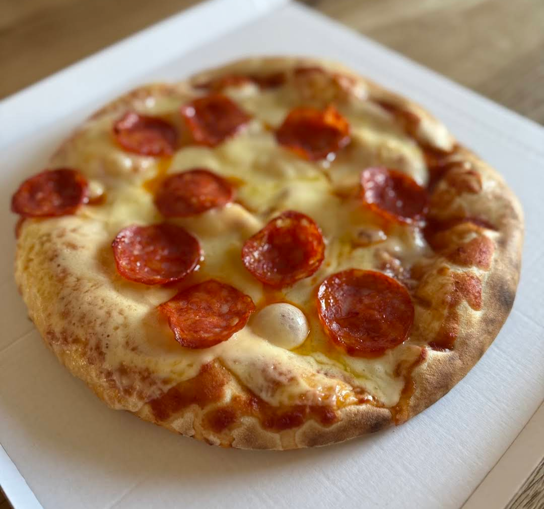 Camping - Baden-Württemberg - Pizza Salami - 24x7 Pizza UG