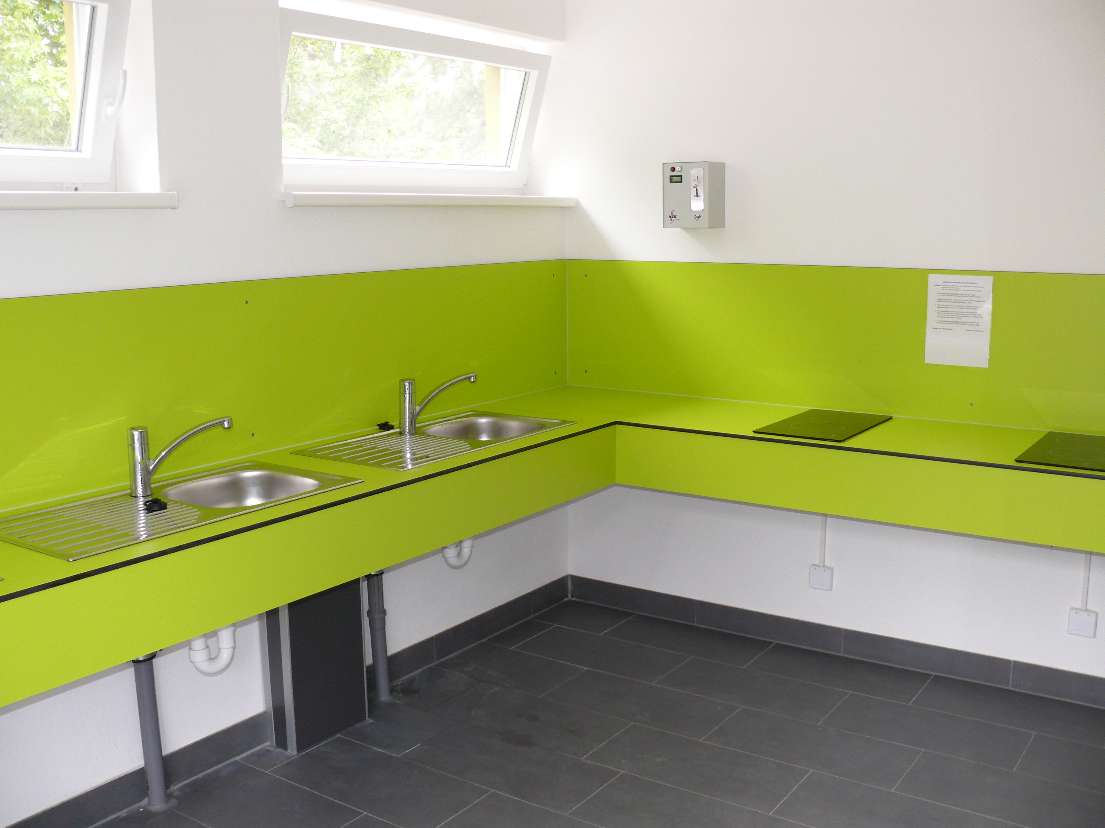 Camping - Handel & Verbrauch - Deutschland - Crottendorfer Tischlerhandwerk GmbH